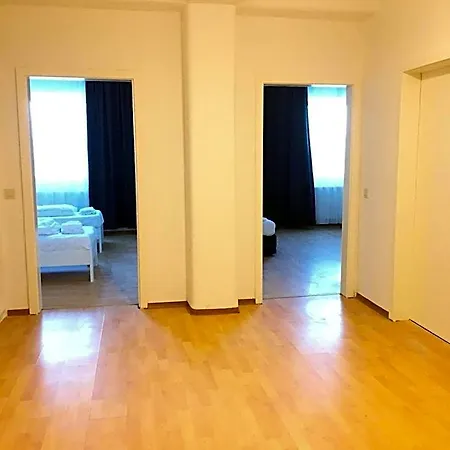 Dreilinden Gmbh Hostel Hanower
